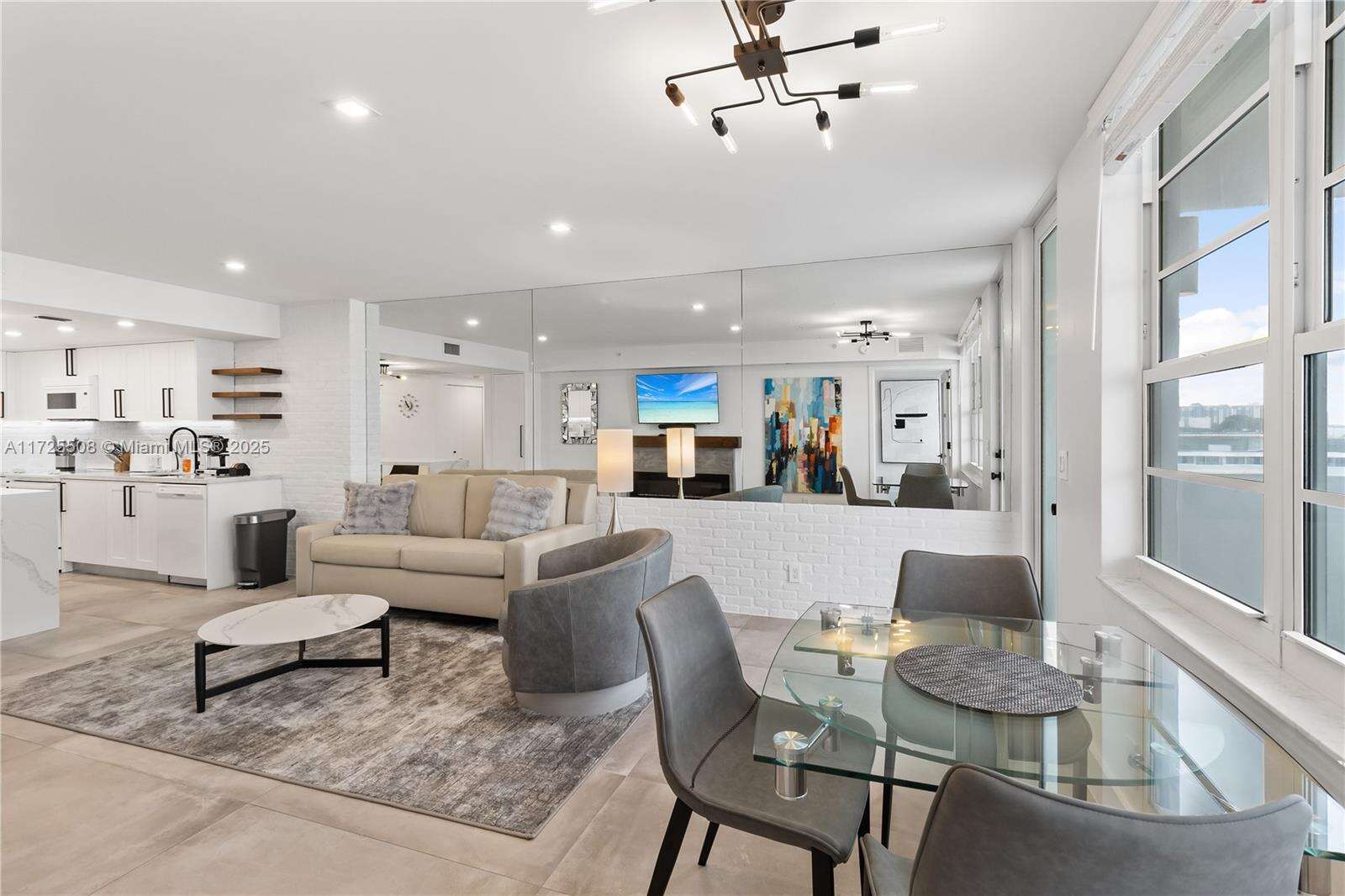 Decoplage Unit #1033 | Picture 6