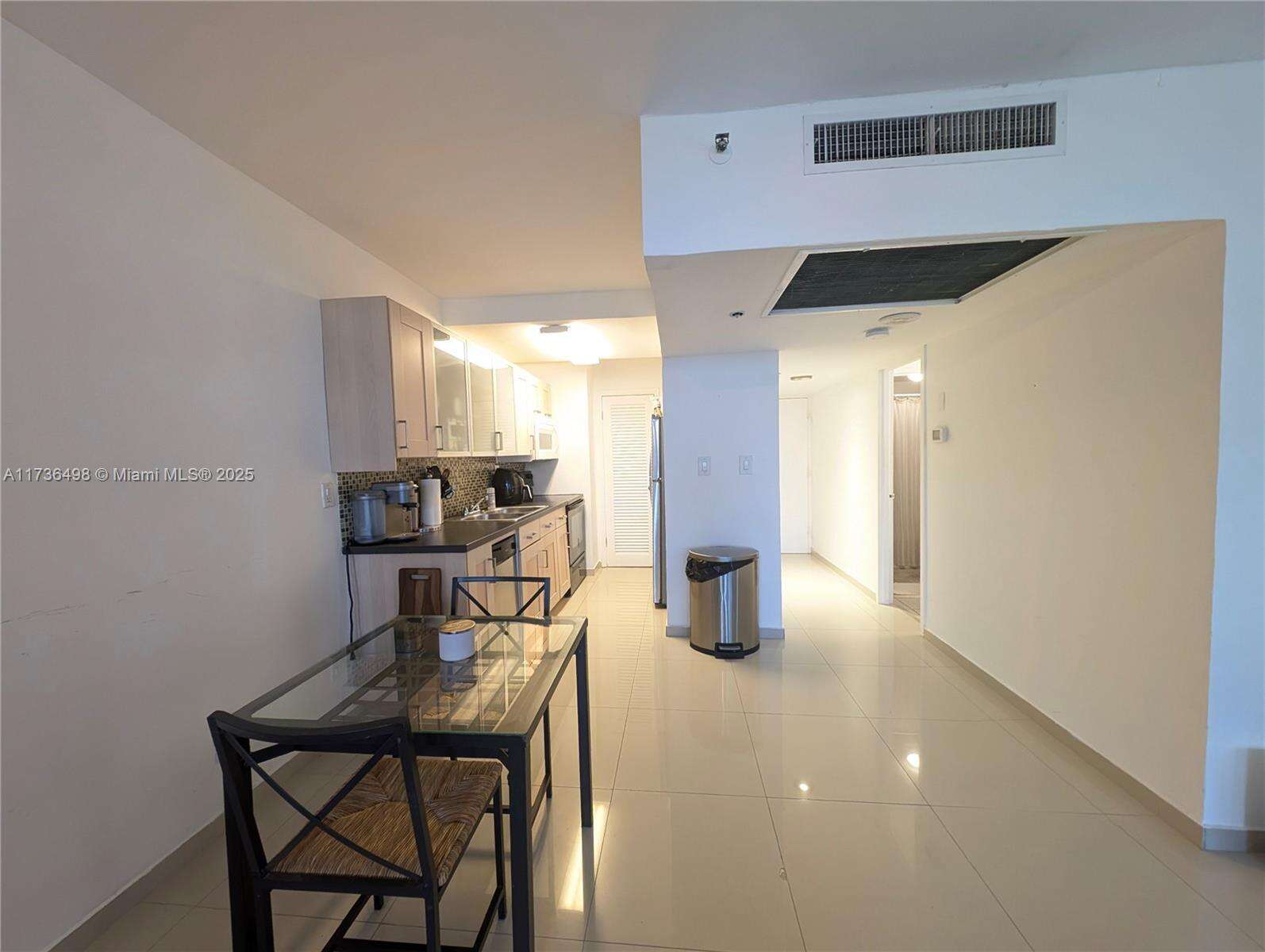 Decoplage Unit #417 | Picture 7