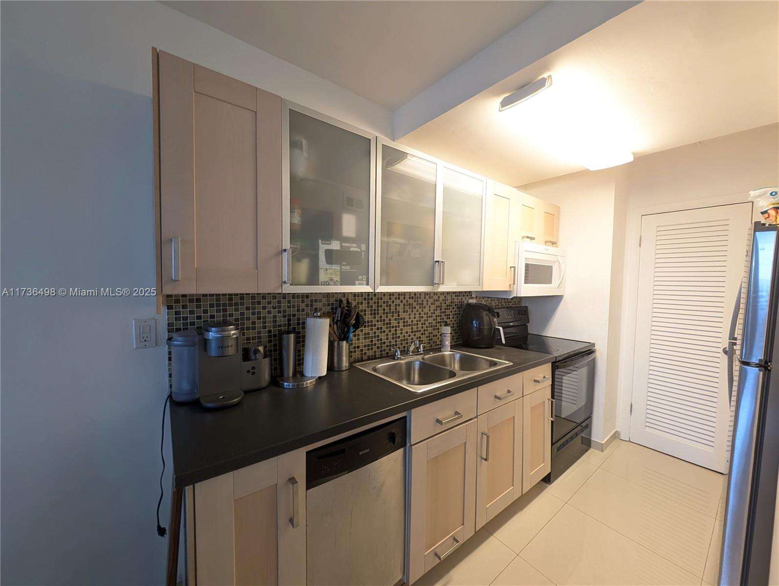 Decoplage Unit #417 | Picture 8