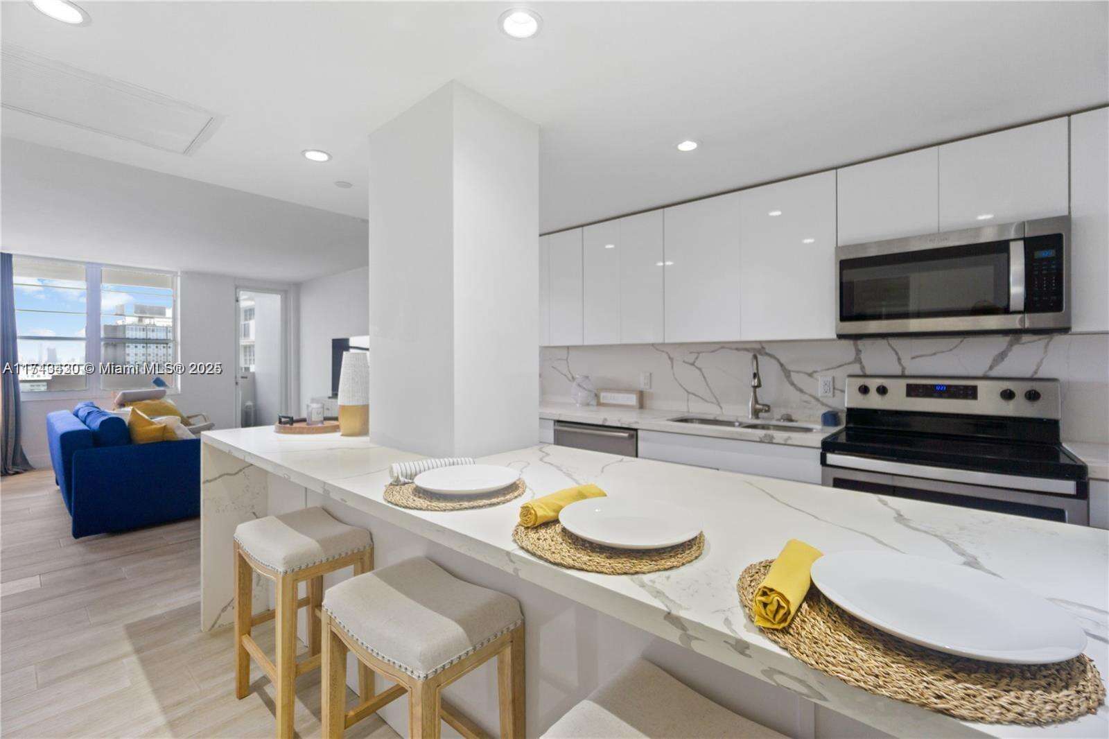 Decoplage South Beach For Rent | Unit #1120