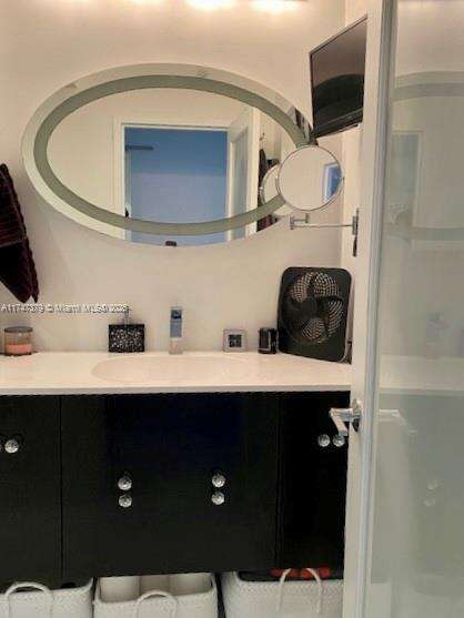 Decoplage Unit #727 | Picture 12