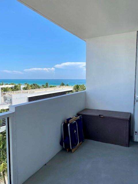 Decoplage Unit #727 | Picture 17