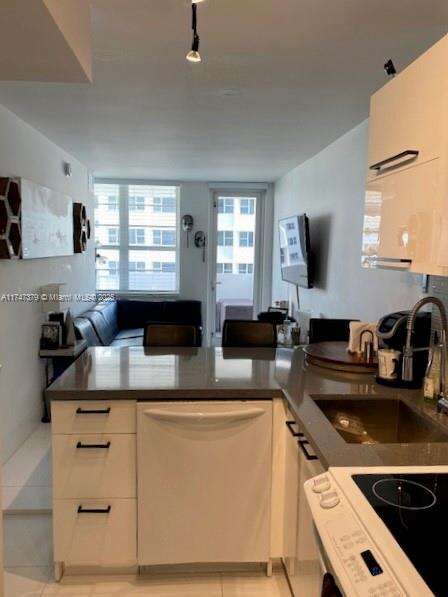 Decoplage Unit #727 | Picture 6