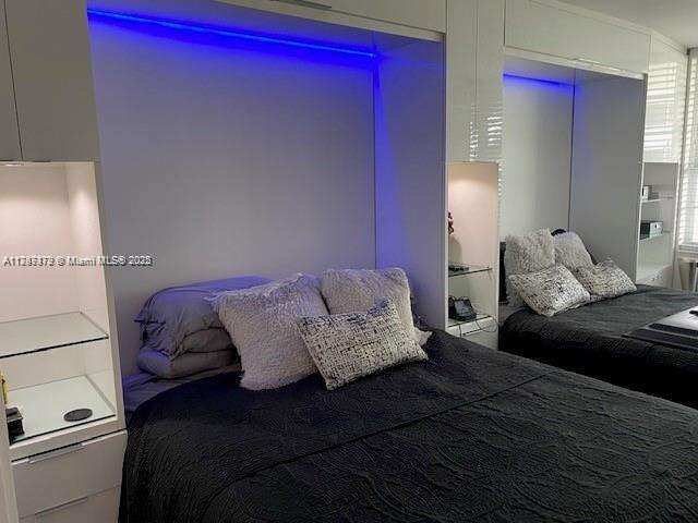 Decoplage Unit #727 | Picture 8