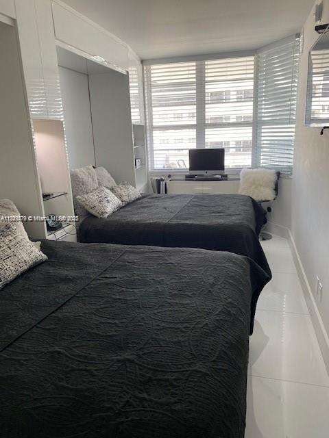 Decoplage Unit #727 | Picture 9