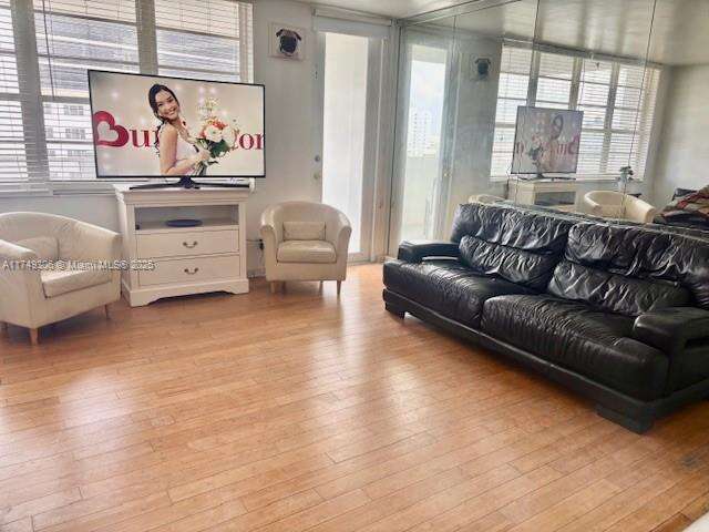 Decoplage South Beach For Rent | Unit #812