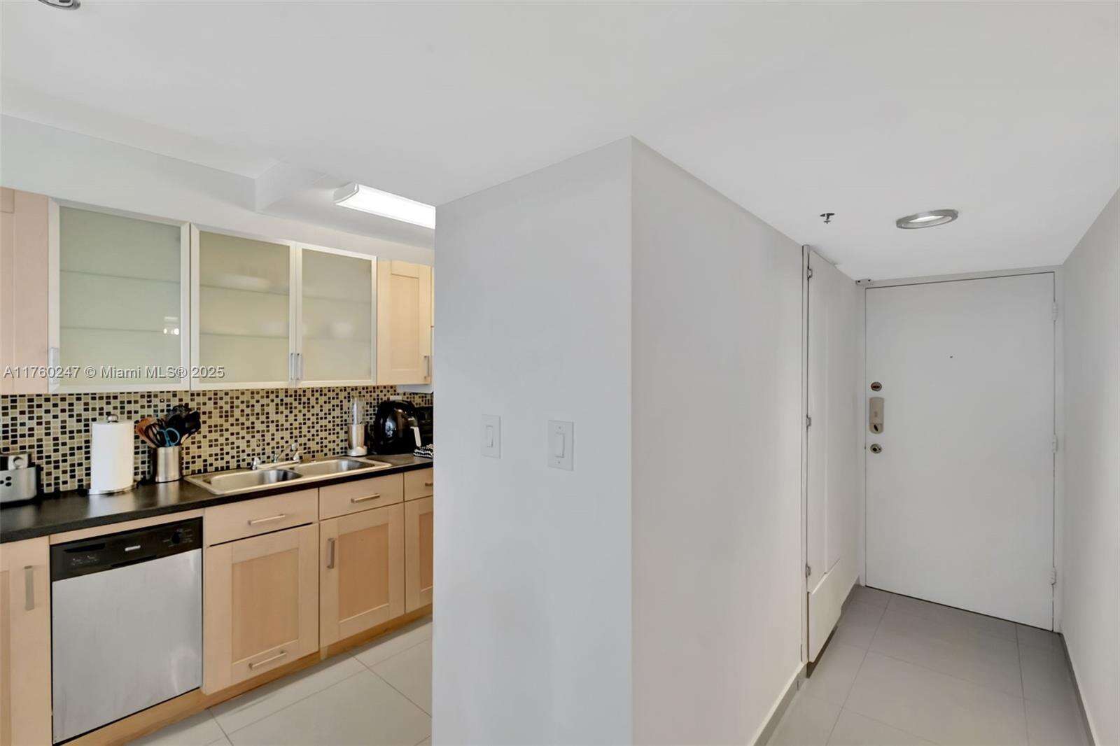 Decoplage Unit #417 | Picture 15