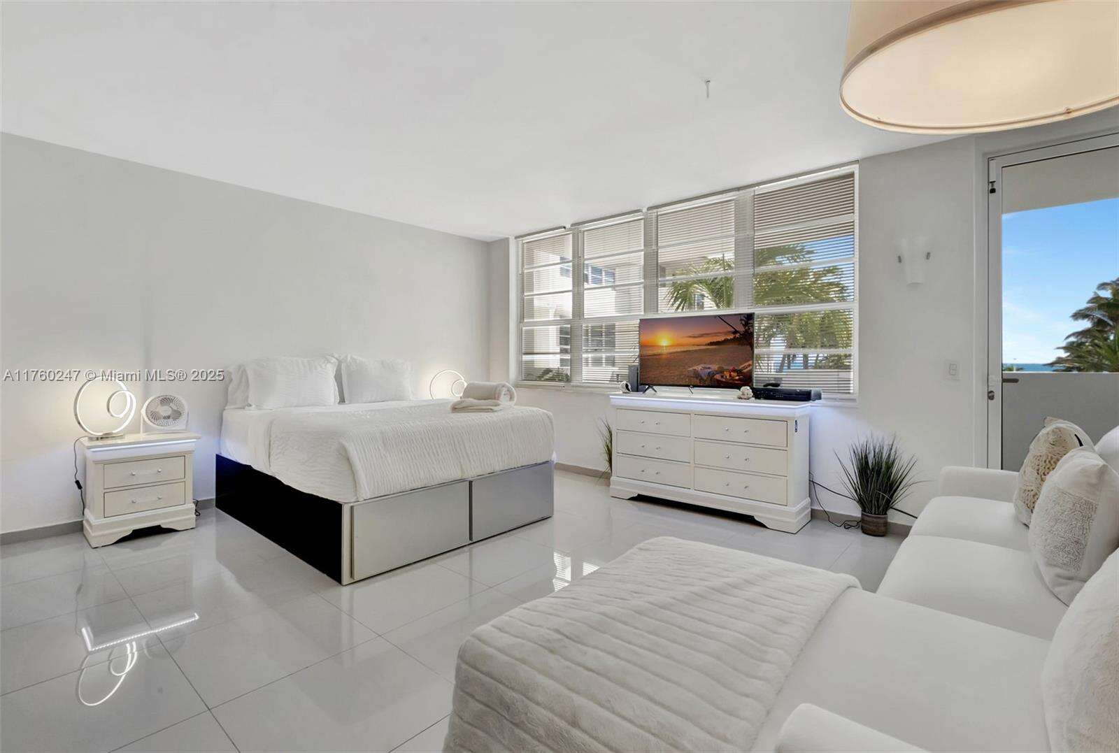 Decoplage Unit #417 | Picture 6