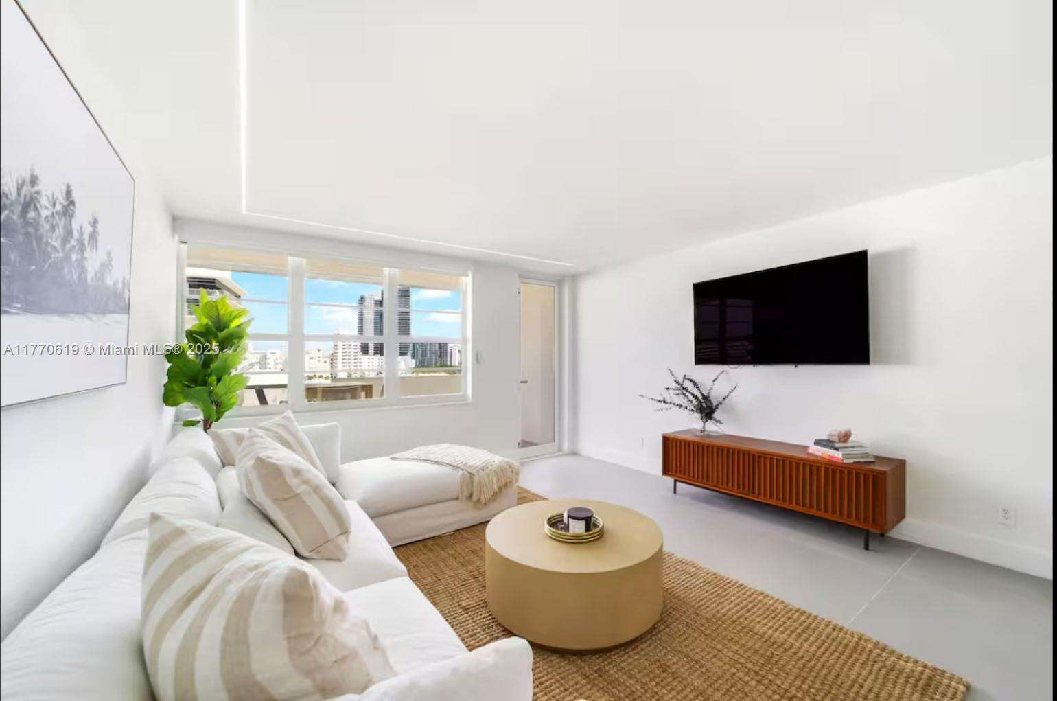 Decoplage South Beach For Rent | Unit #843