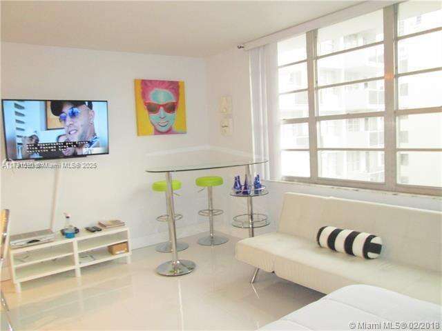 Decoplage Unit #705 | Picture 5