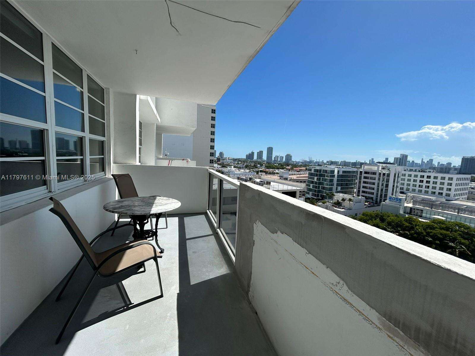 Decoplage Unit #1220 | Picture 10