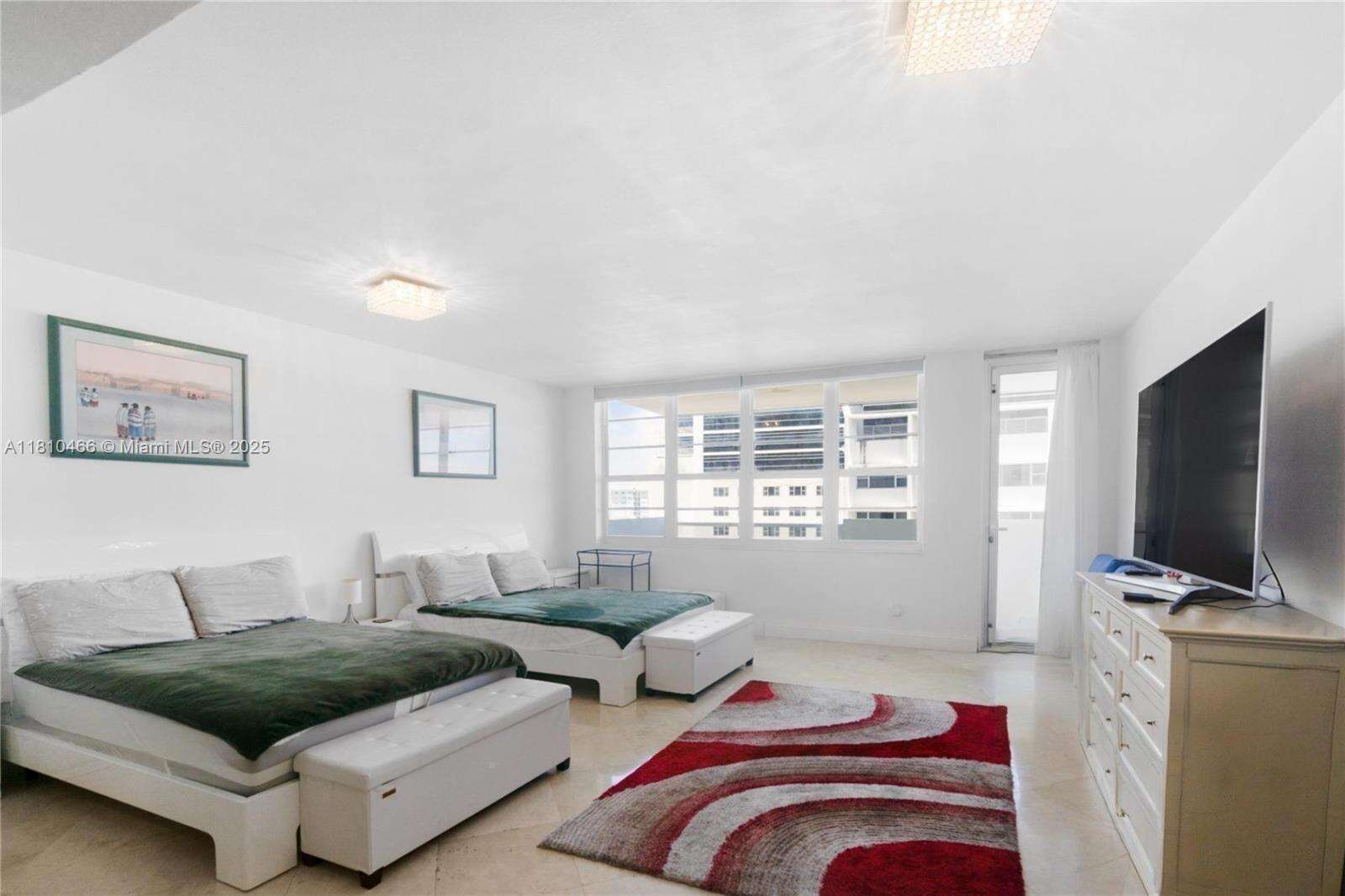 Decoplage Unit #827 | Picture 4