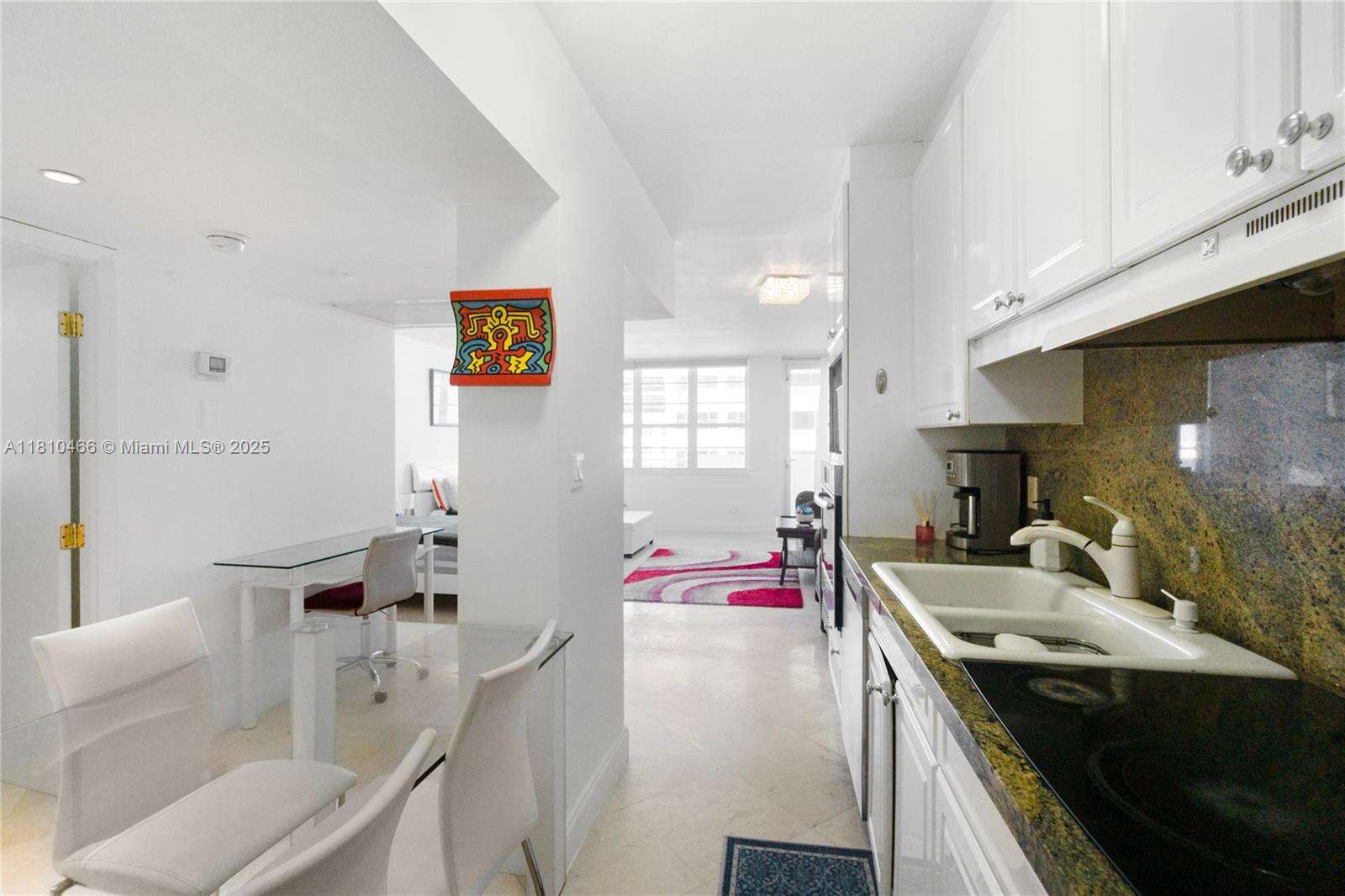 Decoplage Unit #827 | Picture 10