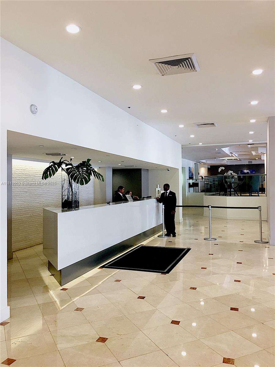 Decoplage South Beach For Rent | Unit #303