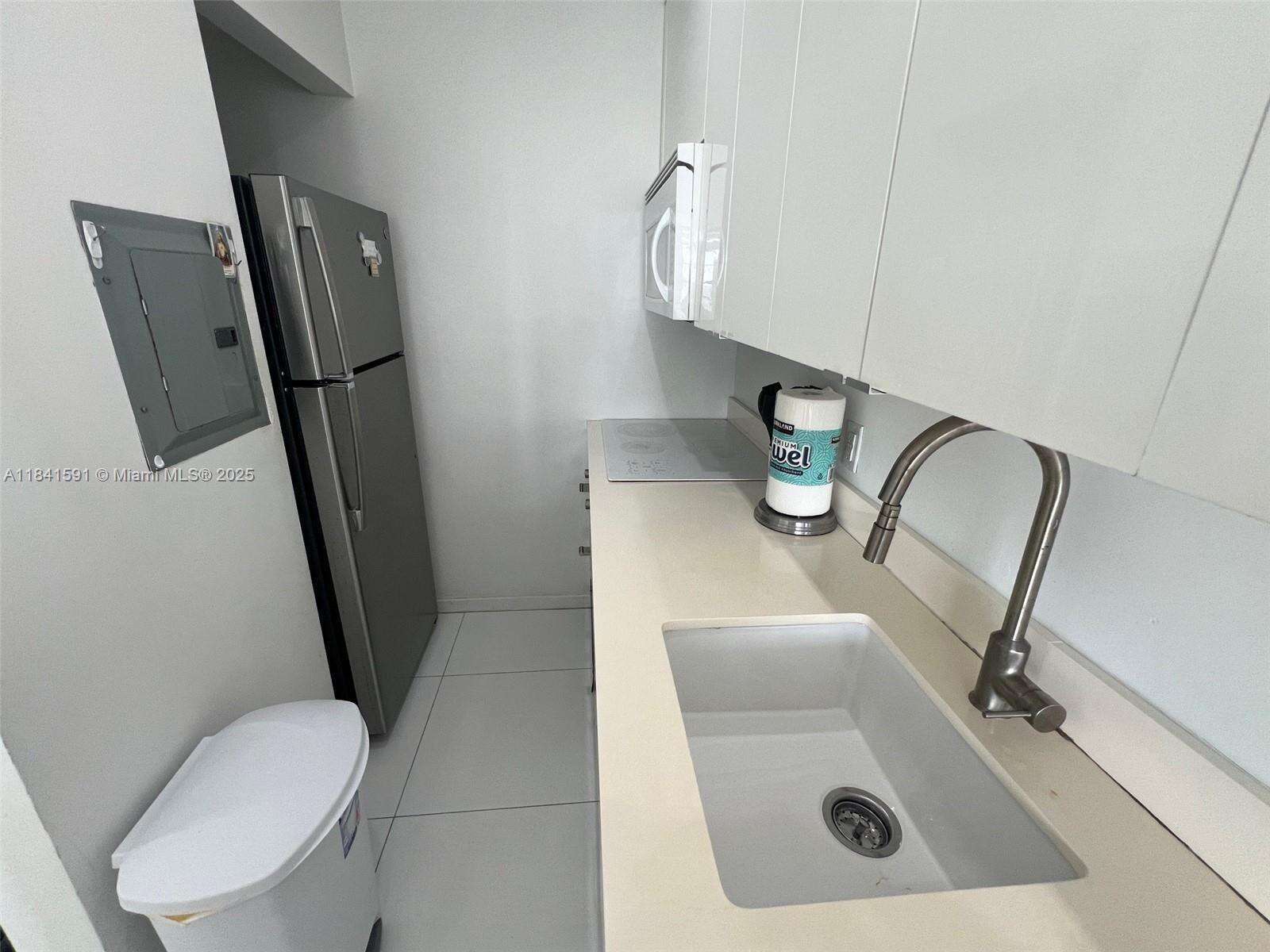 Decoplage Unit #1601 | Picture 15