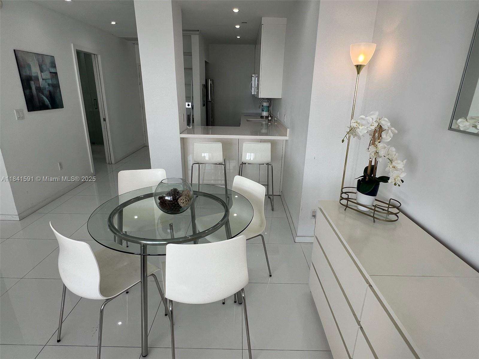 Decoplage Unit #1601 | Picture 5