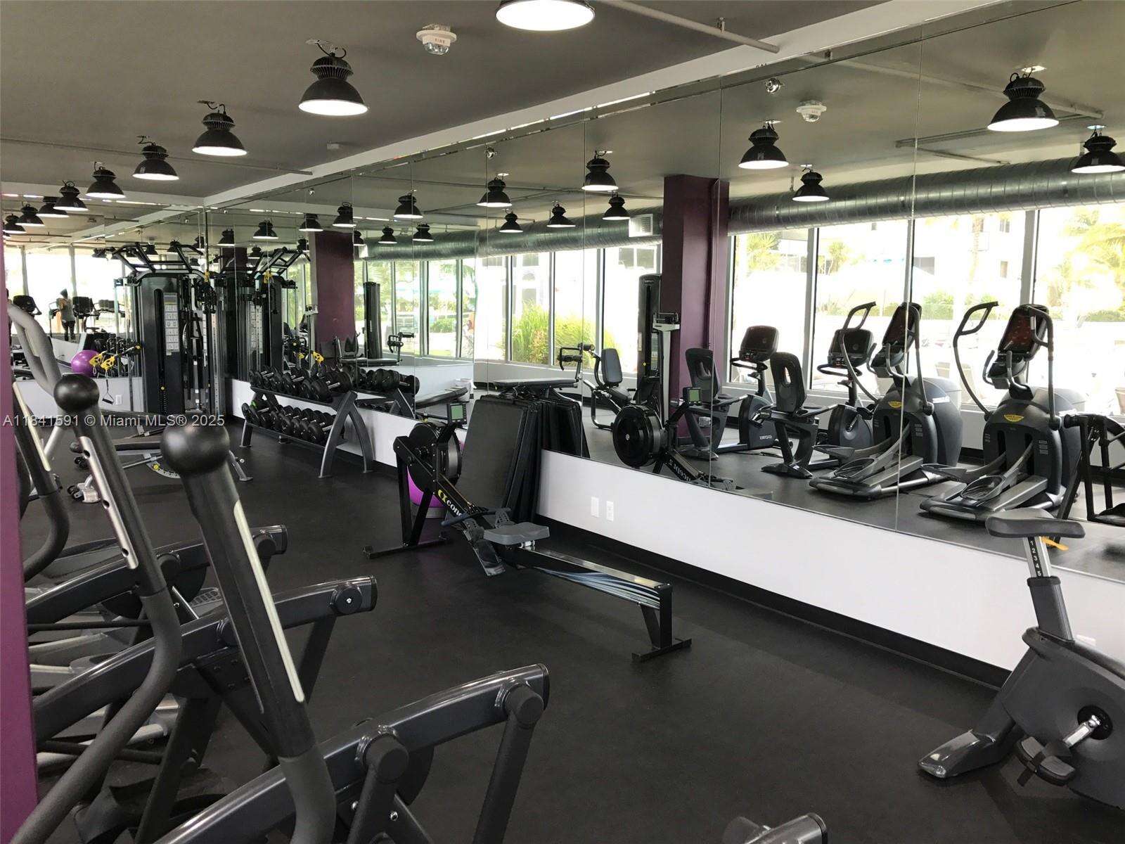 Decoplage Unit #1601 | Picture 51