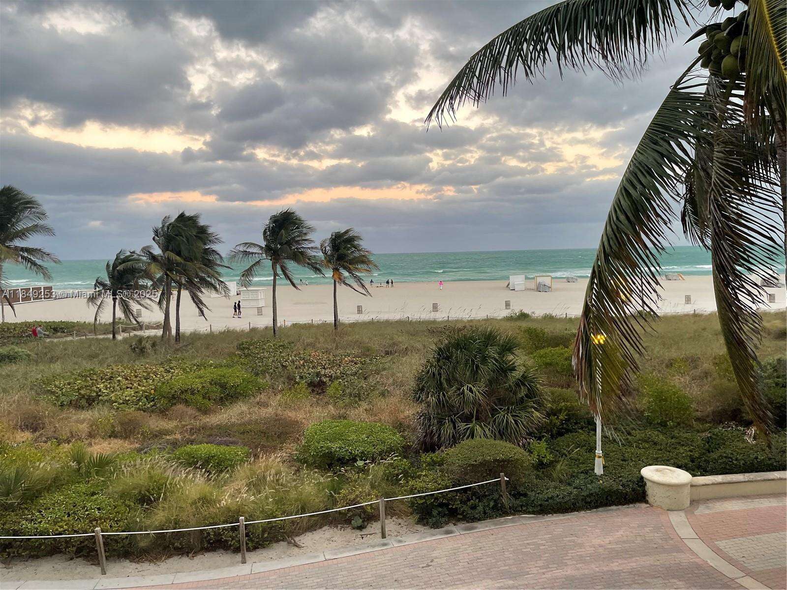 Decoplage Unit #833 | Picture 25