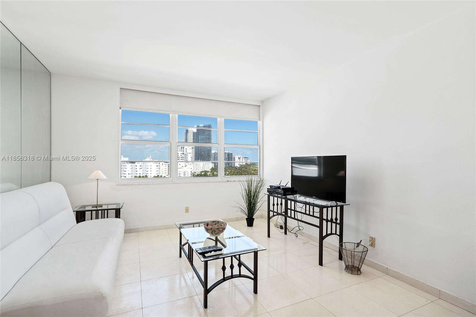 Decoplage South Beach For Rent | Unit #1147A