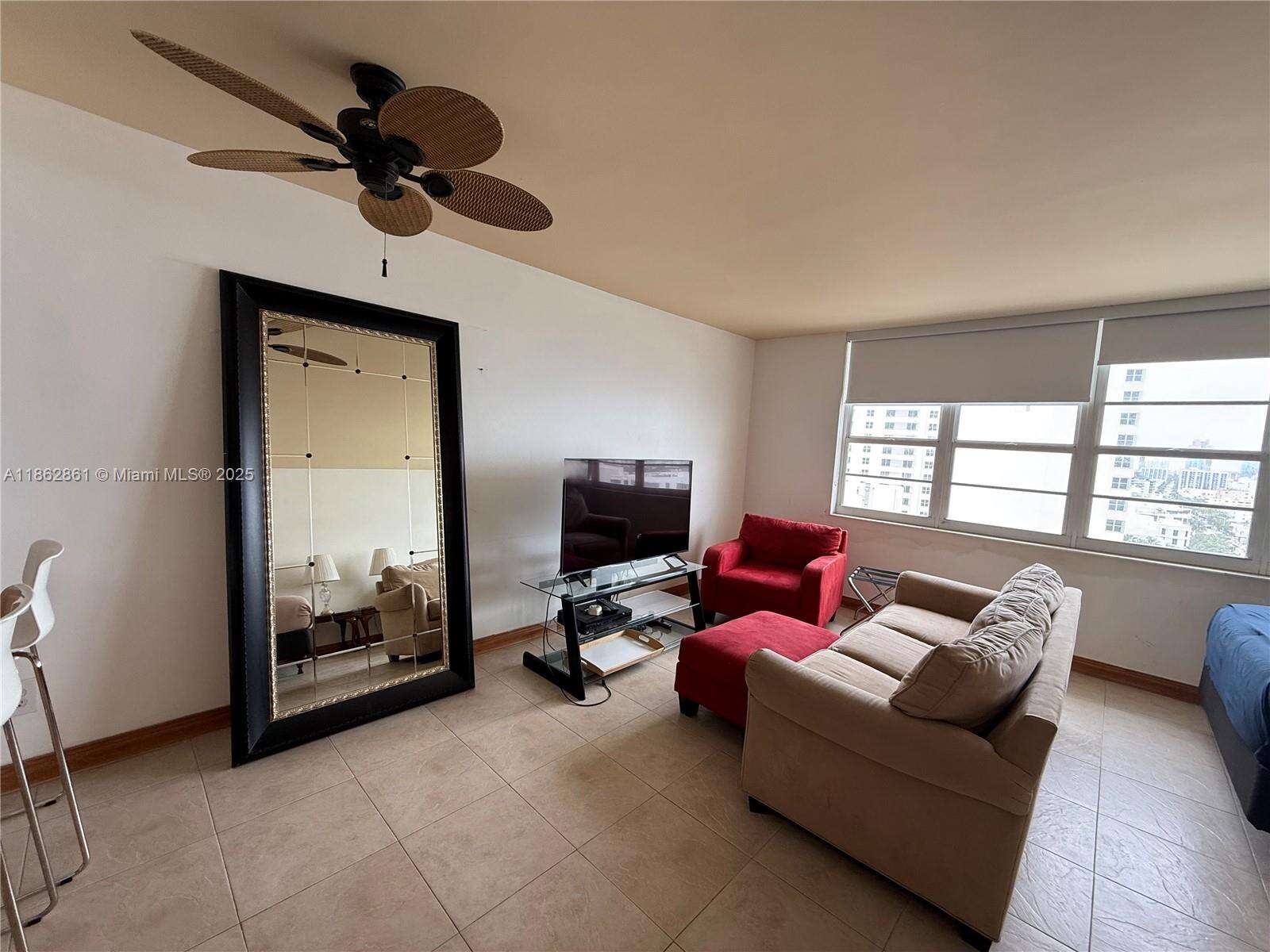 Decoplage Unit #1405 | Picture 4