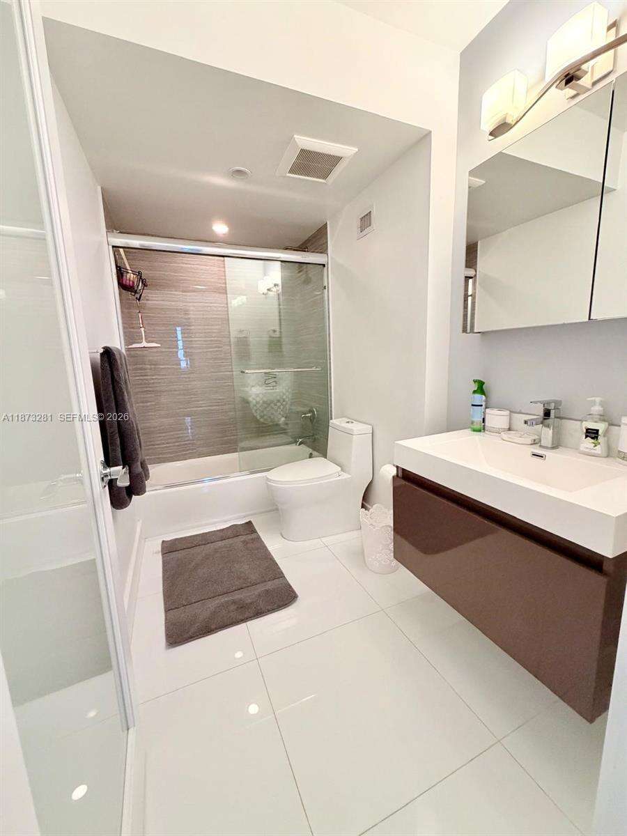 Decoplage Unit #1504 | Picture 6