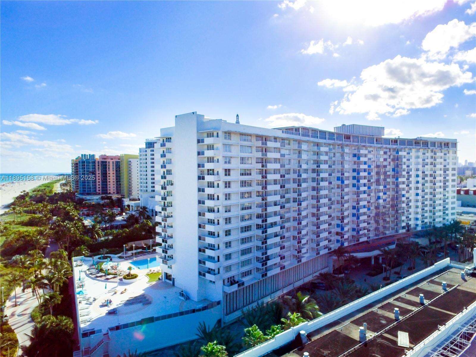 Decoplage South Beach For Rent | Unit #615