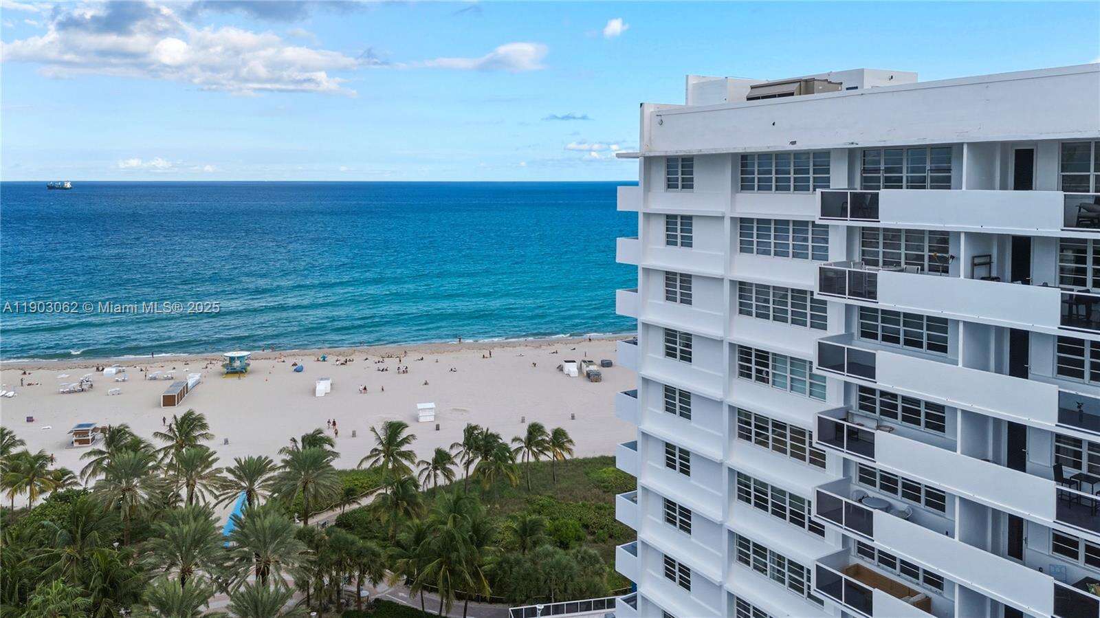 Decoplage South Beach For Rent | Unit #323
