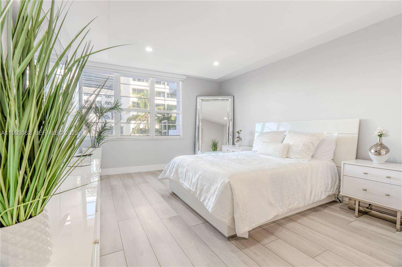 Decoplage Unit #323 | Picture 20