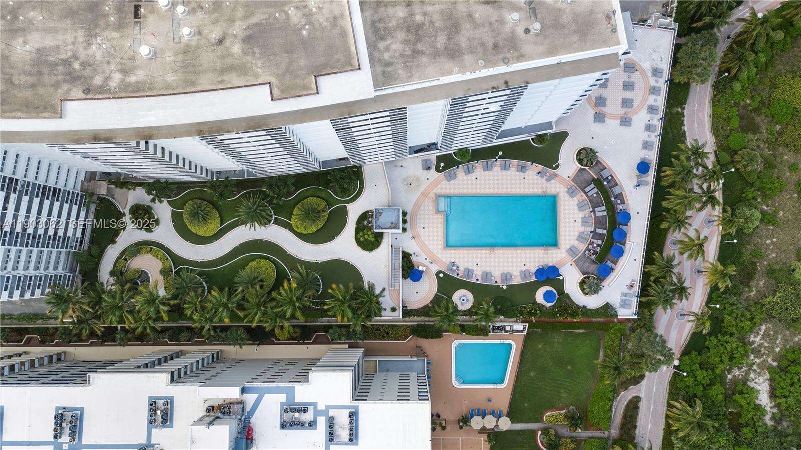 Decoplage Unit #323 | Picture 56