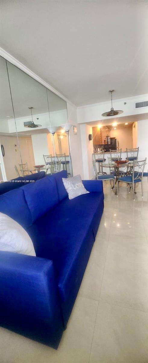 Decoplage Unit #1626 | Picture 17