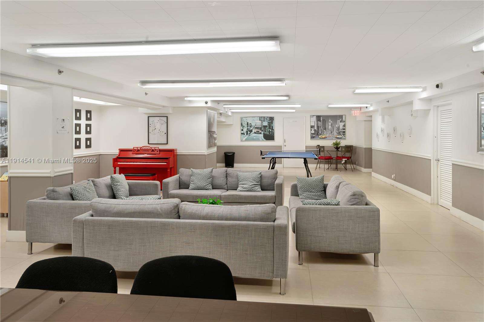 Decoplage Unit #607 | Picture 24