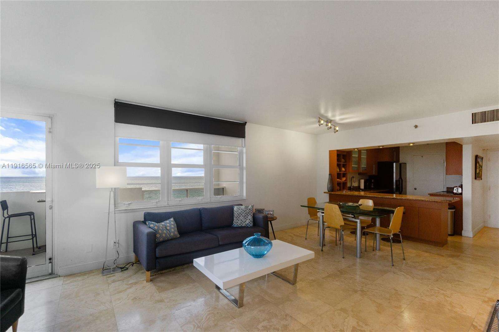 Decoplage Unit #847 | Picture 8