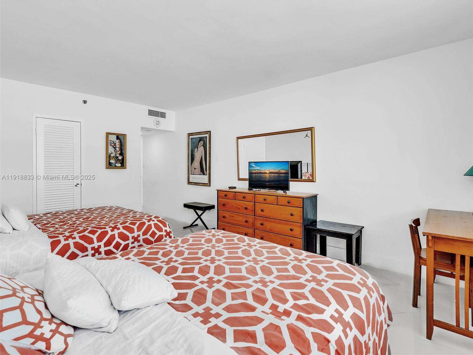 Decoplage Unit #710 | Picture 15