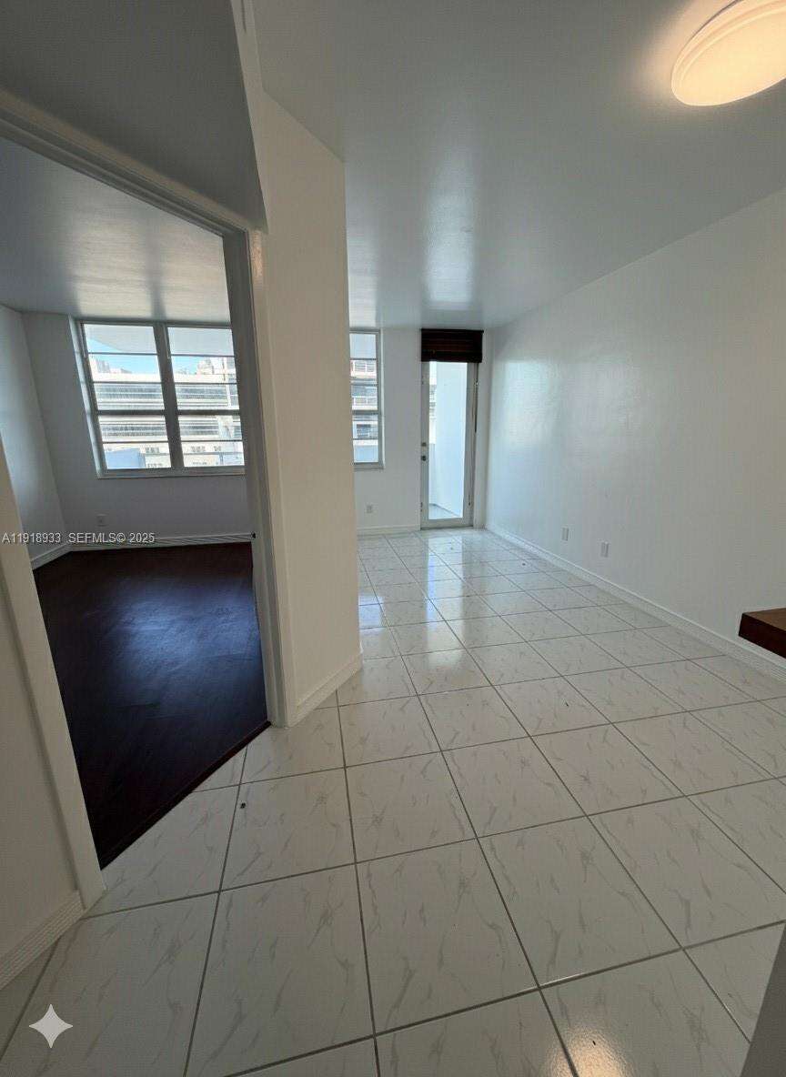 Decoplage Unit #1027 | Picture 5