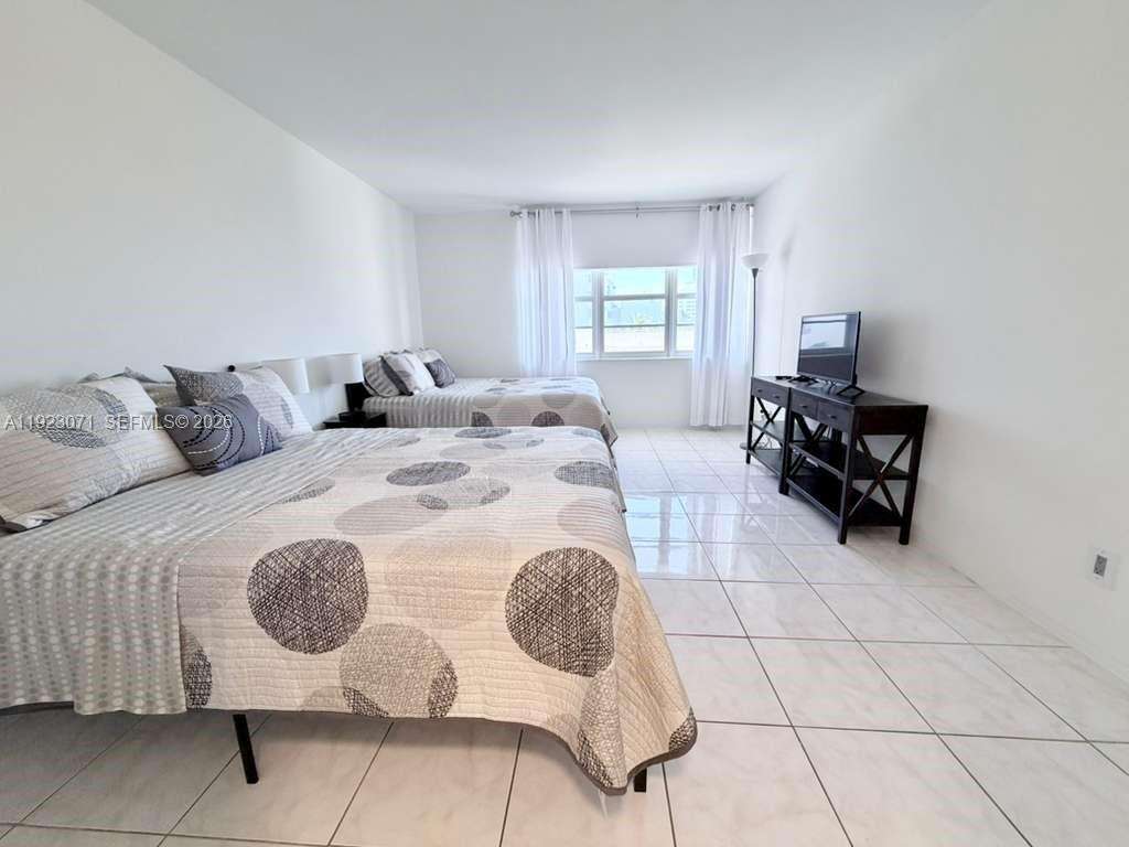 Decoplage Unit #541 | Picture 11