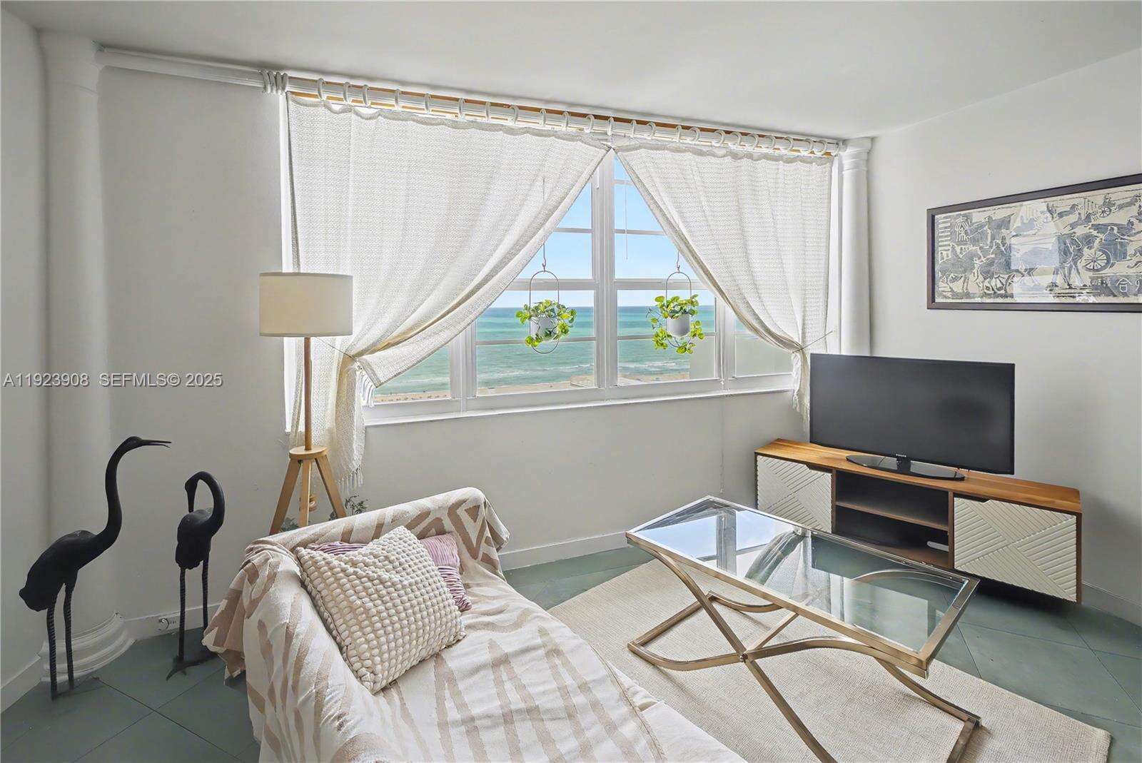 Decoplage South Beach For Rent | Unit #1515