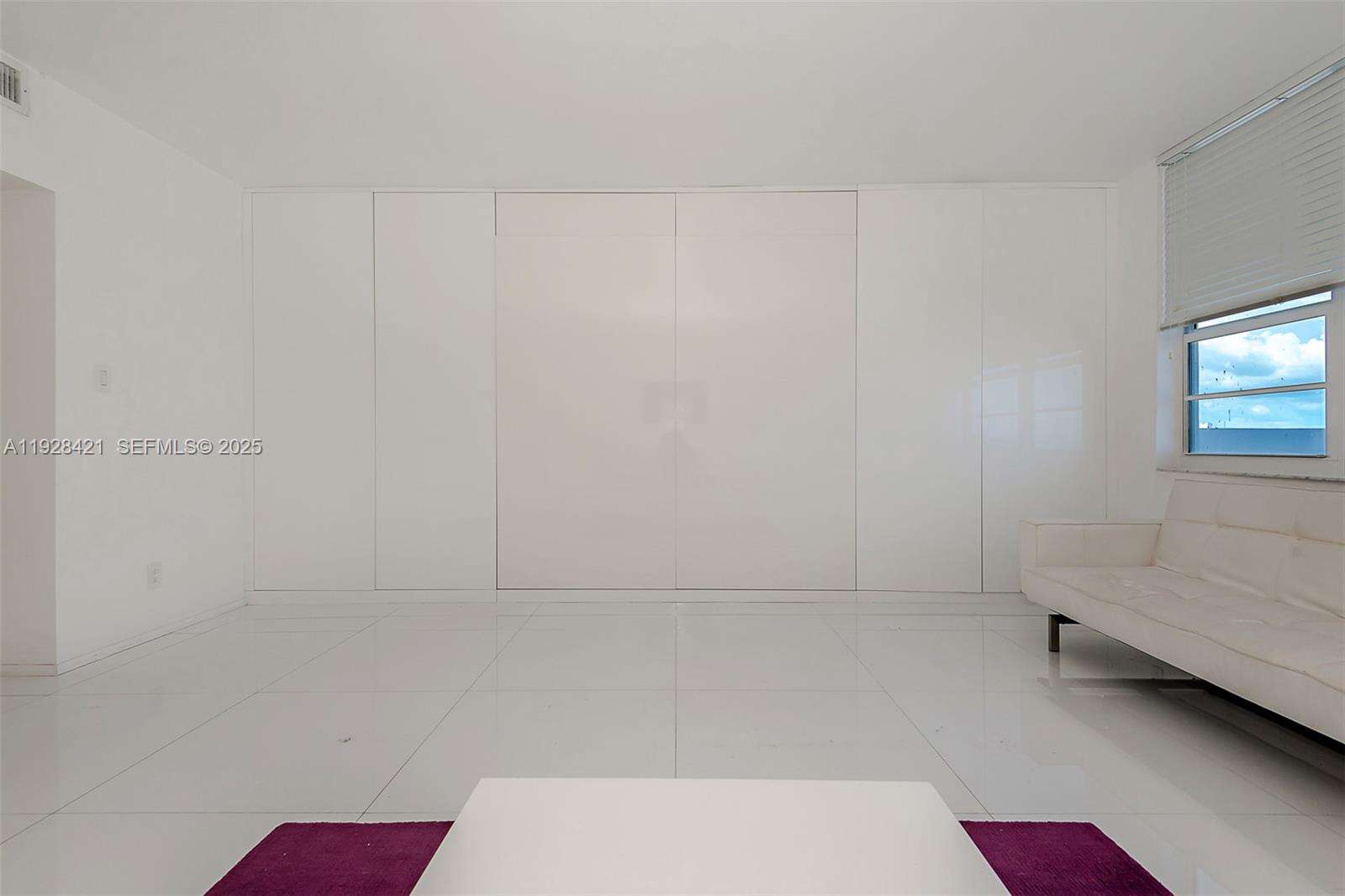 Decoplage Unit #839 | Picture 22