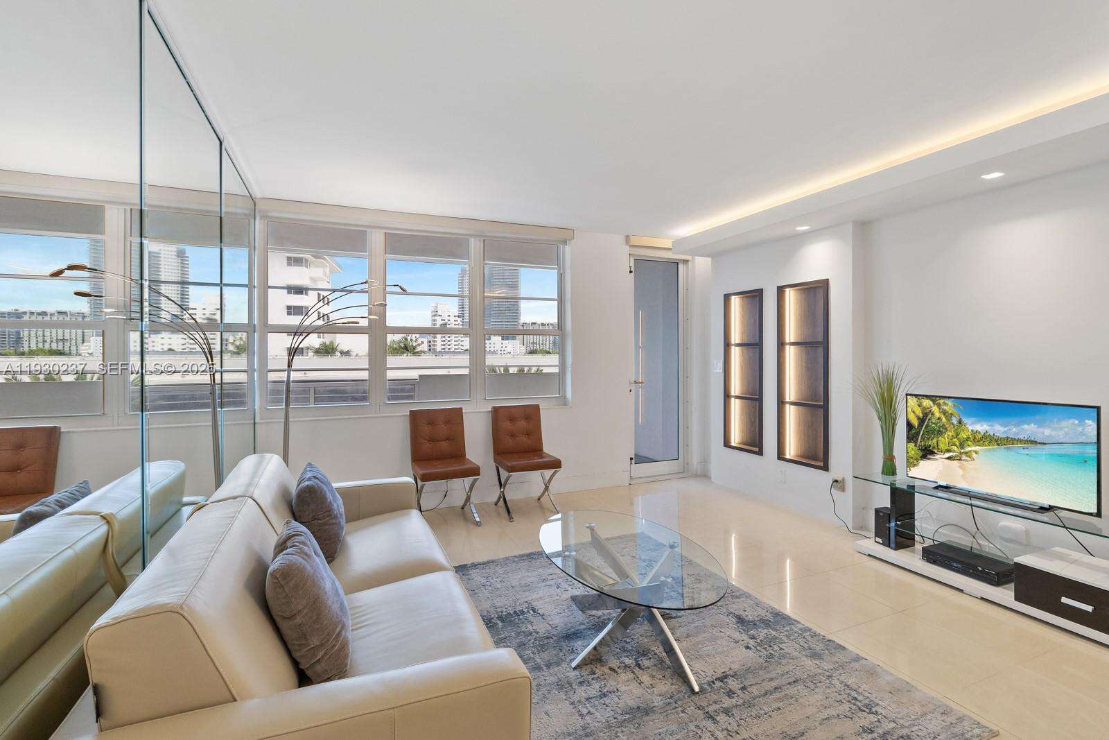 Decoplage Unit #543 | Picture 10