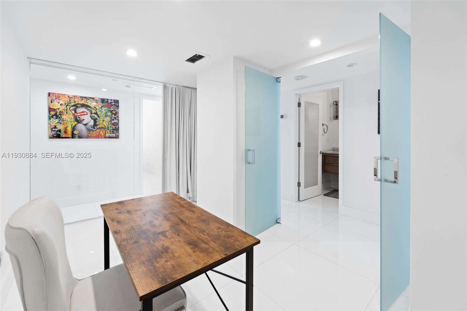 Decoplage Unit #1523 | Picture 16