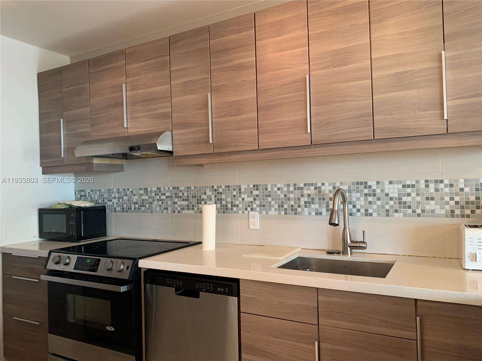 Decoplage Unit #440 | Picture 12