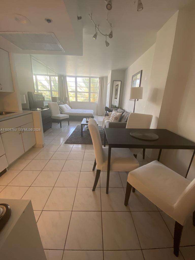 Decoplage Unit #314-A | Picture 12