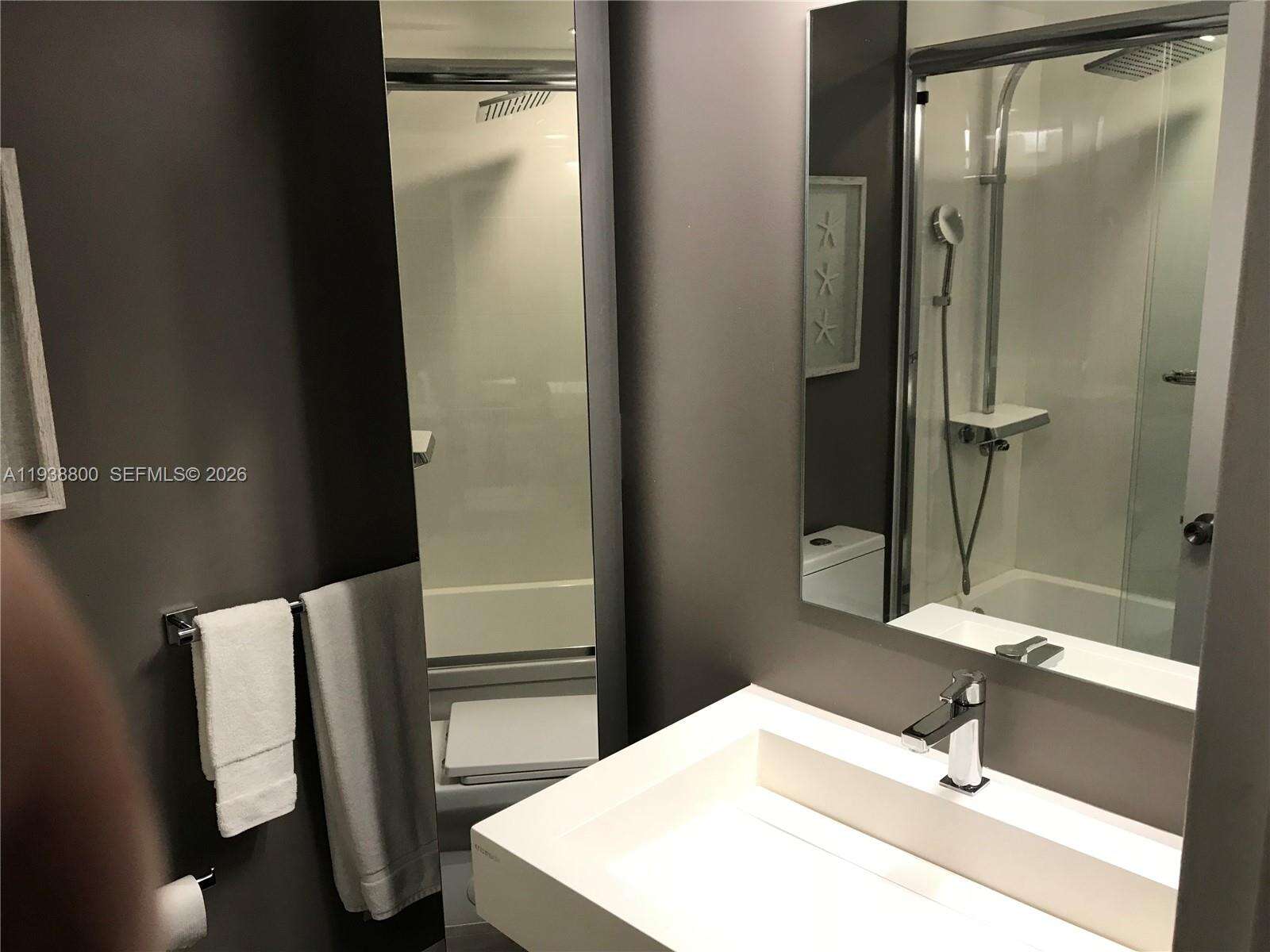 Decoplage Unit #314-B | Picture 29