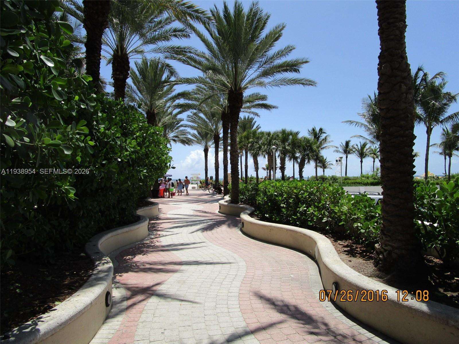 Decoplage Unit #805 | Picture 36