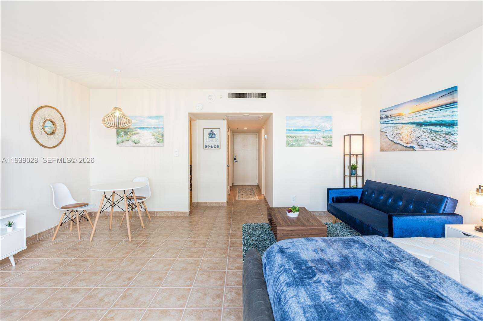 Decoplage Unit #431 | Picture 6