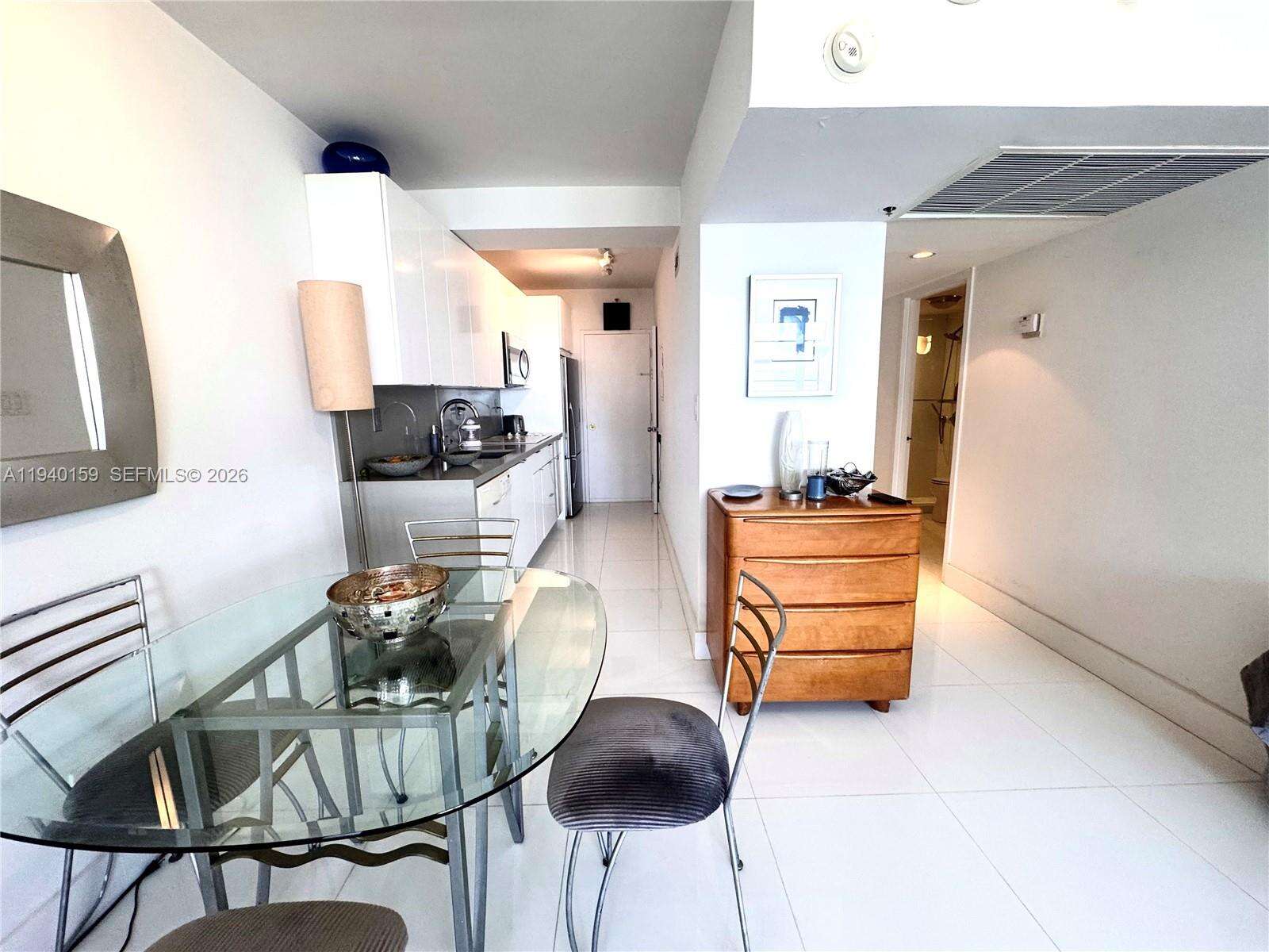 Decoplage Unit #1230 | Picture 10