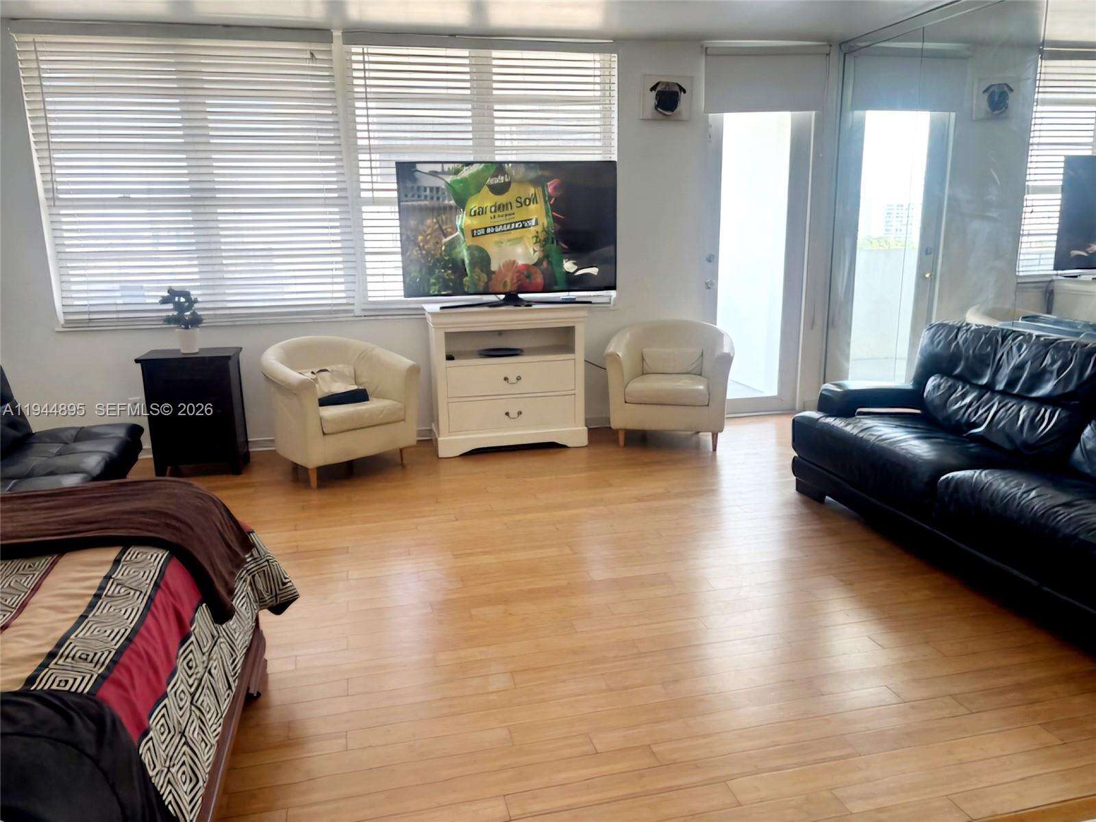 Decoplage South Beach For Rent | Unit #812