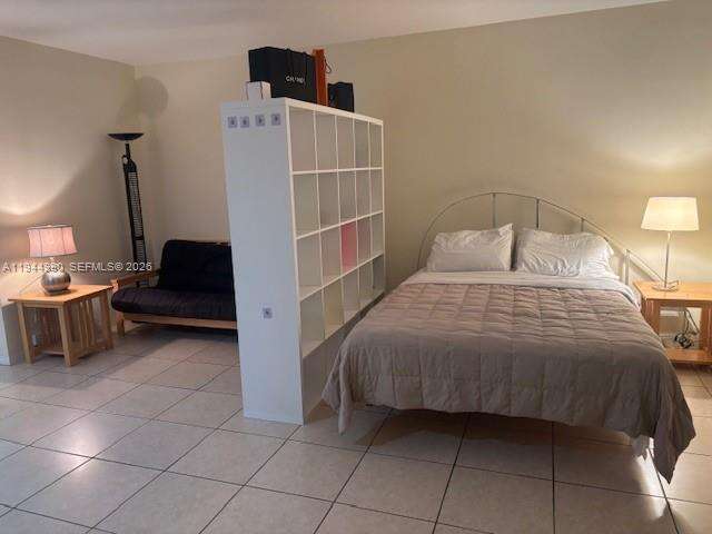 Decoplage Unit #512 | Picture 4