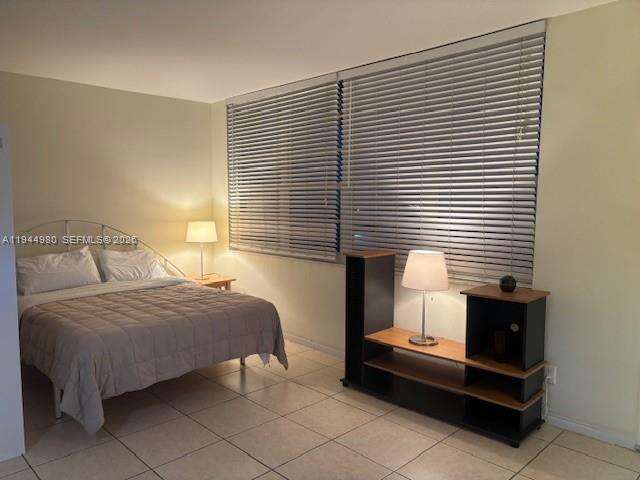 Decoplage Unit #512 | Picture 5