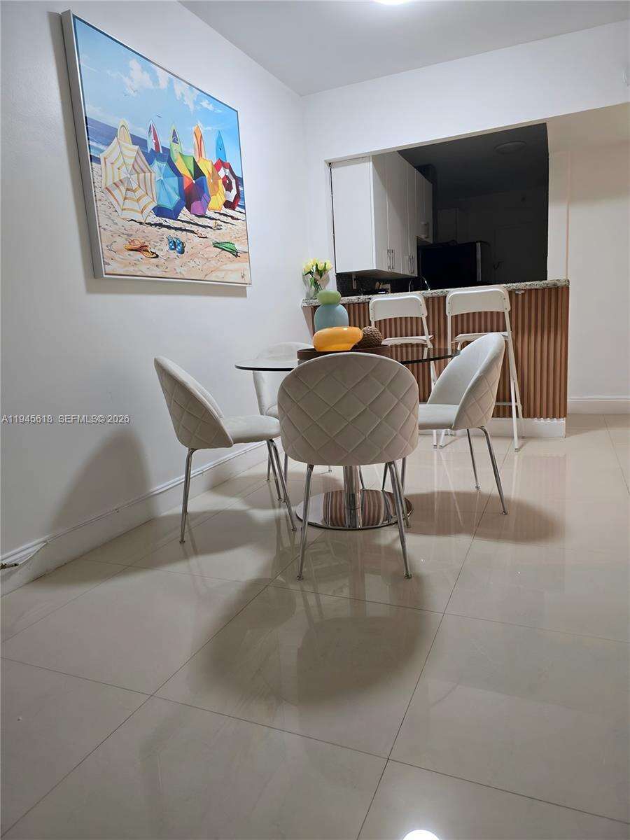 Decoplage Unit #503 | Picture 7