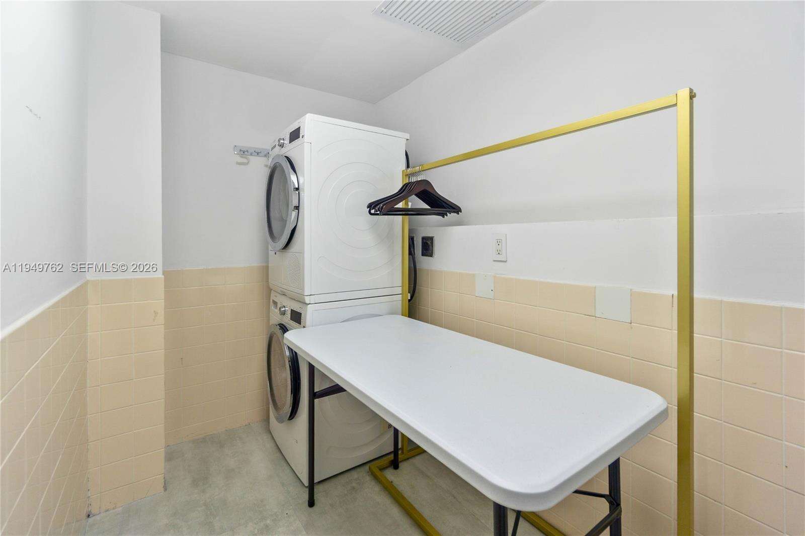 Decoplage Unit #1447 | Picture 23